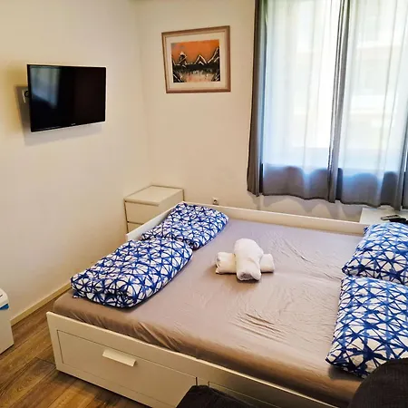 Center Gostinjska kuća *
