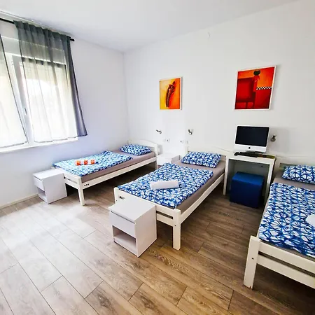 Center Gostinjska kuća